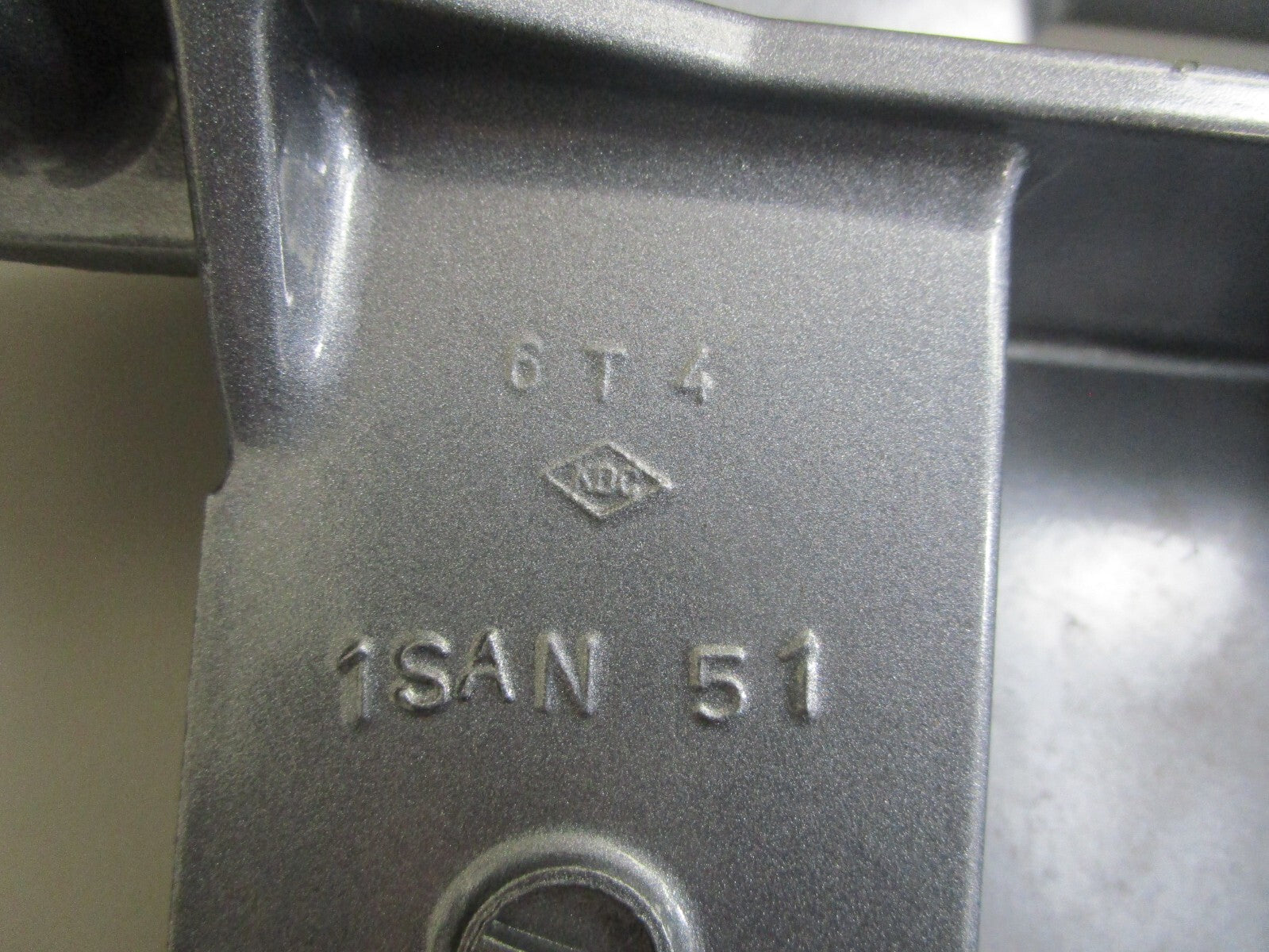 *NEW OEM* 0820 Yamaha Transom Plate 6T4-45831-00-EK