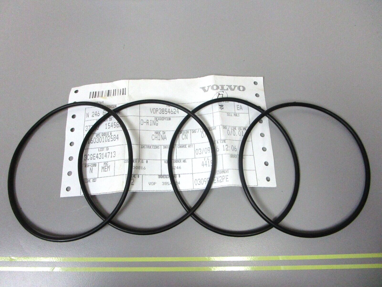 *NEW OEM* (LOT OF 4) 0750 Volvo Penta O-RING 3854624