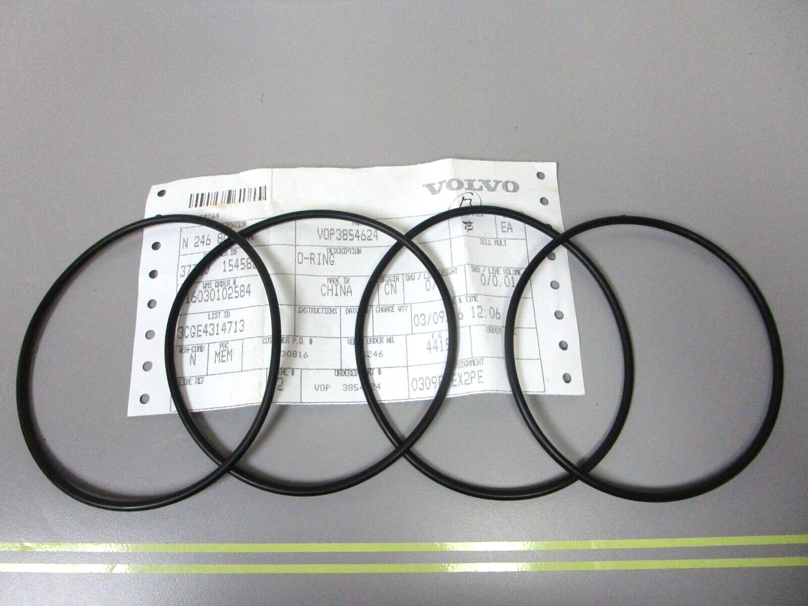 *NEW OEM* (LOT OF 4) 0750 Volvo Penta O-RING 3854624