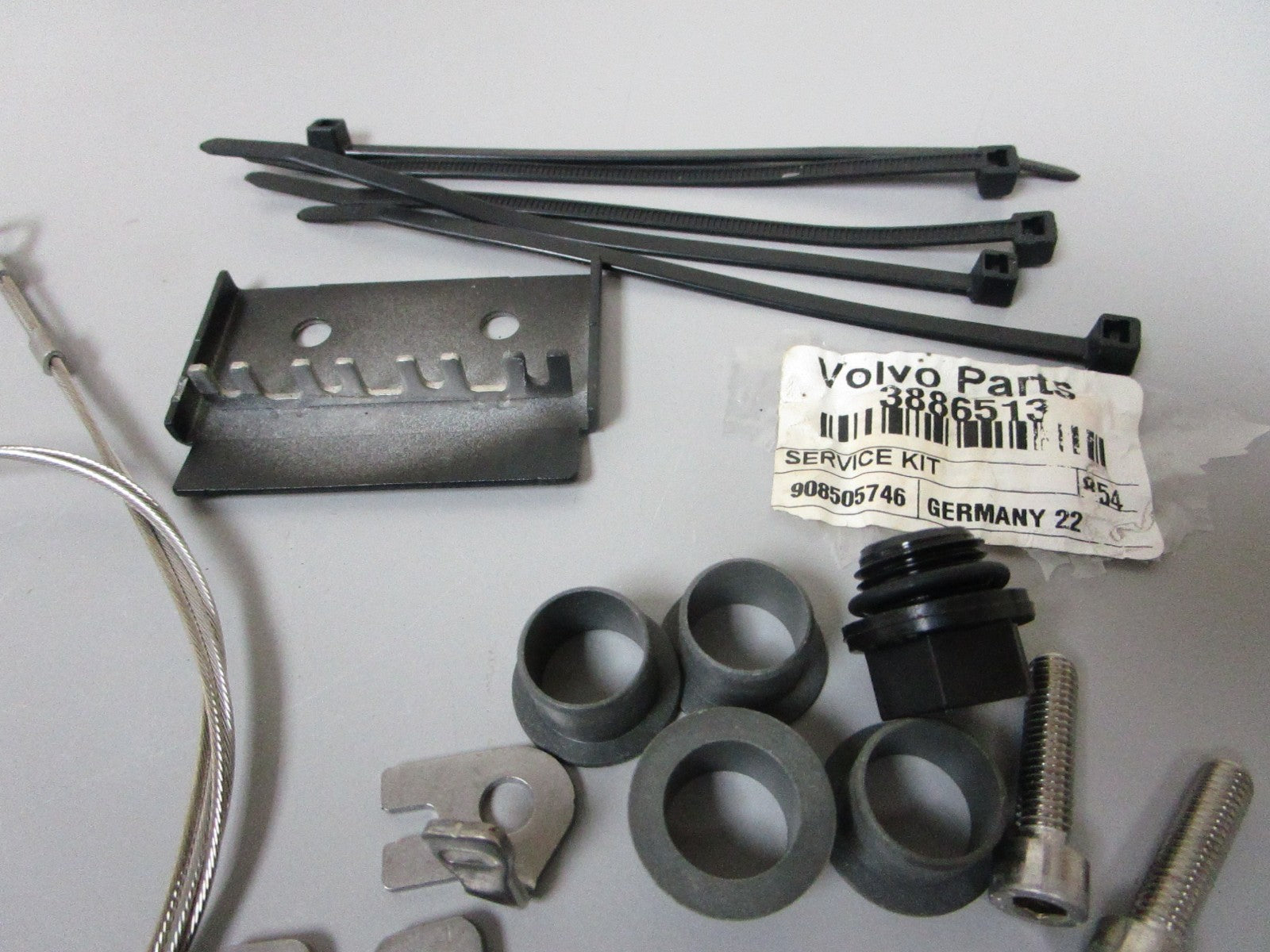 NEW OEM 3886513 Volvo Penta Trim Service Hardware Kit 0720