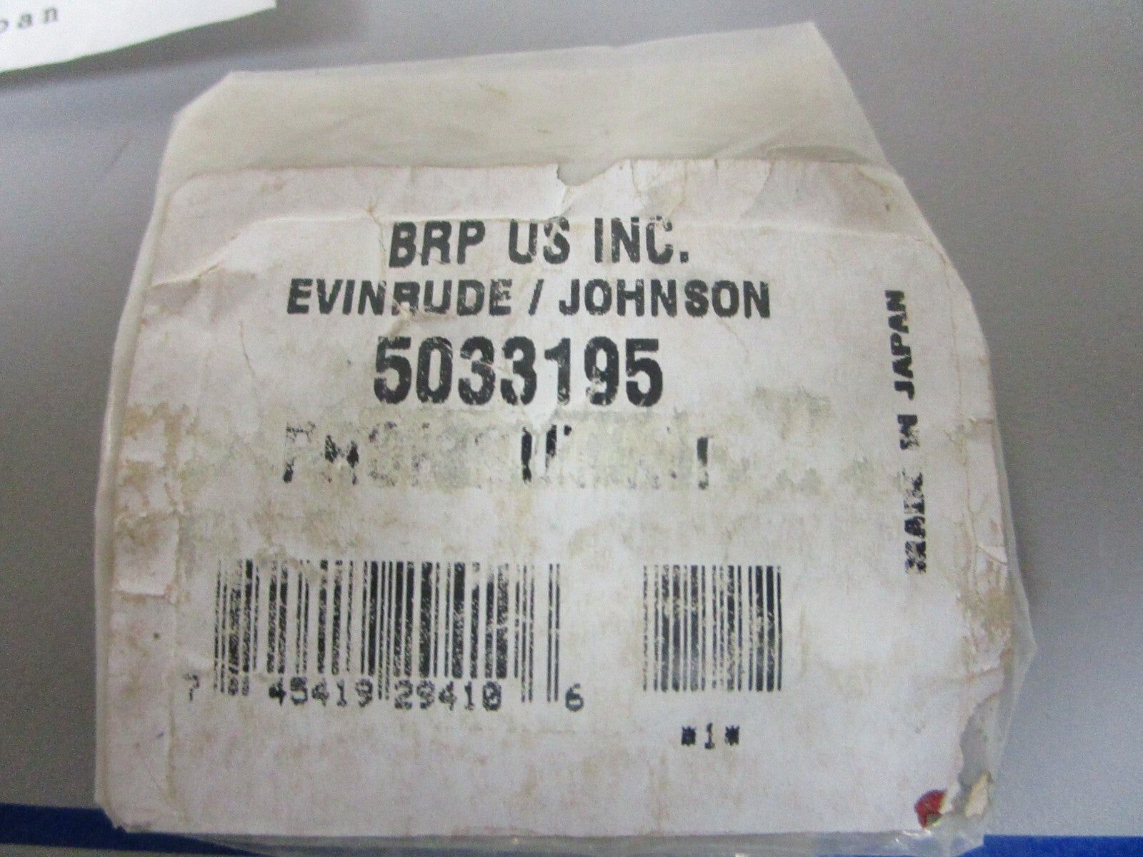 *NEW OEM* 0810 OMC Johnson Evinrude Prop Nut Kit 5033195