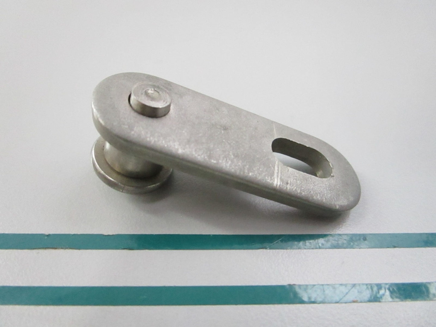 NEW OEM 61610-94420 Suzuki Fastener 0810