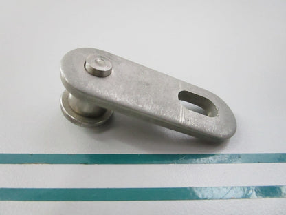 NEW OEM 61610-94420 Suzuki Fastener 0810