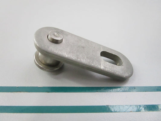 NEW OEM 61610-94420 Suzuki Fastener 0810