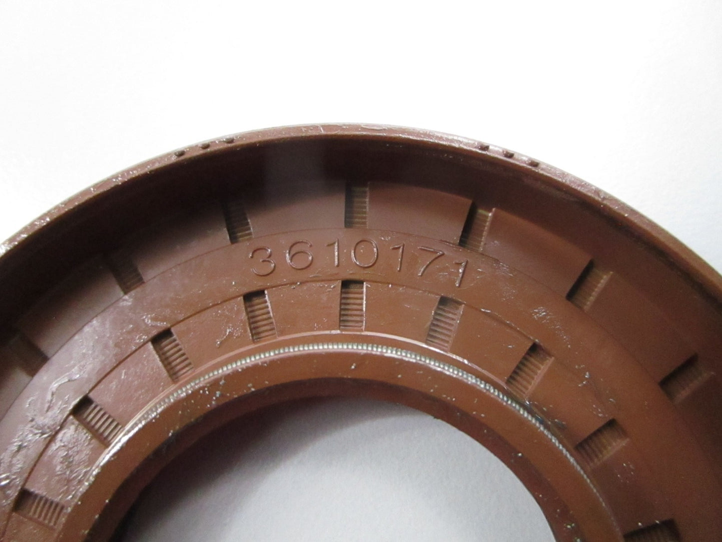 NEW OEM 3610171 Polaris Crankshaft Seal 0810