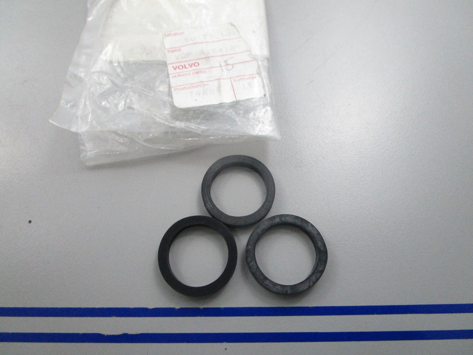 NEW  OEM (LOT OF 3) 418412 Volvo Penta Sealing Ring 0810