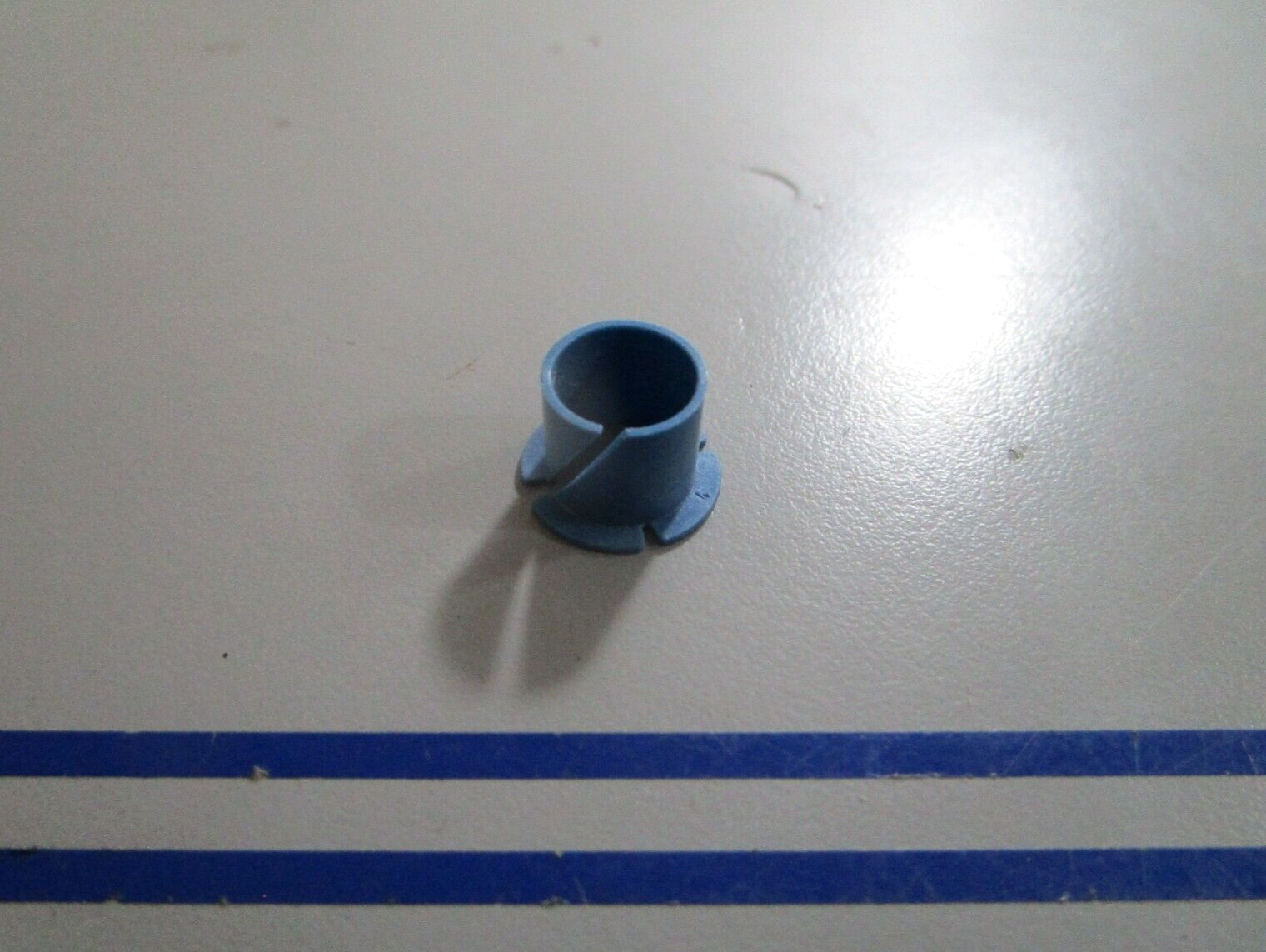 *NEW OEM* 0810 OMC Johnson Evinrude Bushing 340371 0340371