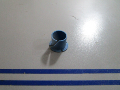 *NEW OEM* 0810 OMC Johnson Evinrude Bushing 340371 0340371