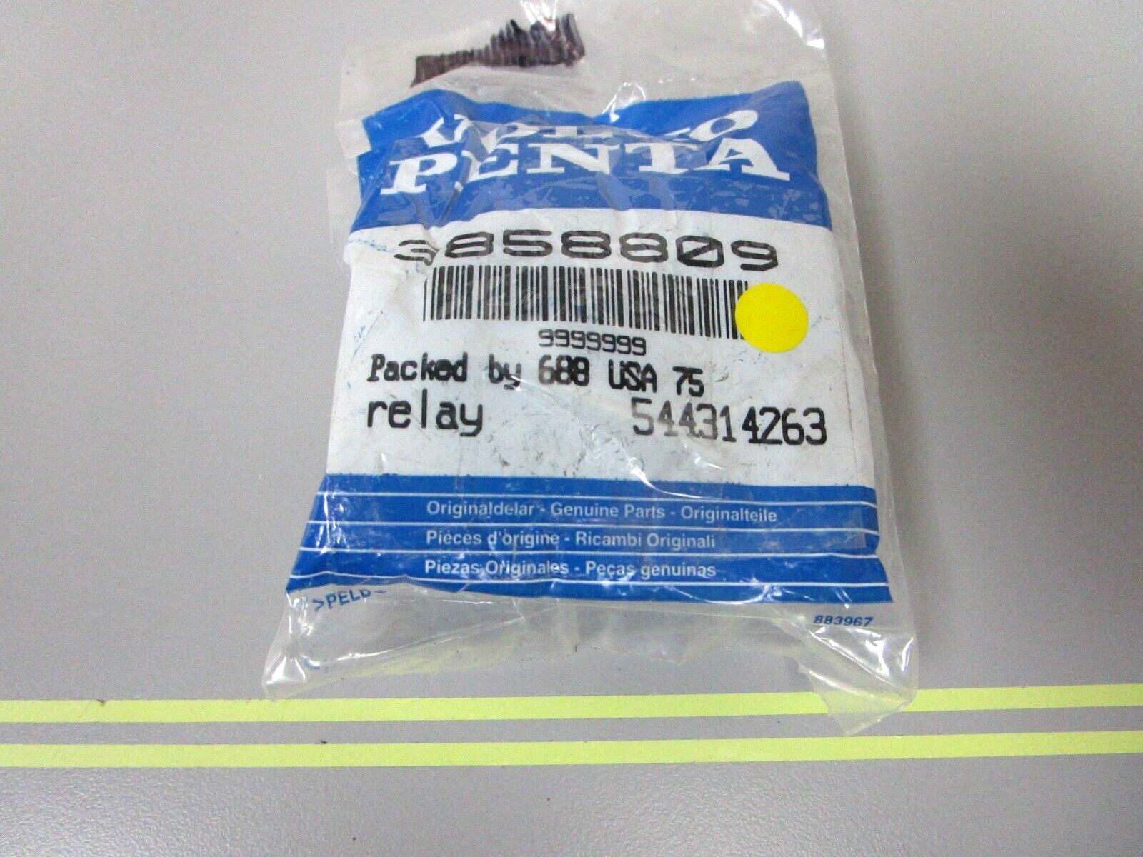 *NEW OEM* 0750 Volvo Penta RELAY 3858809