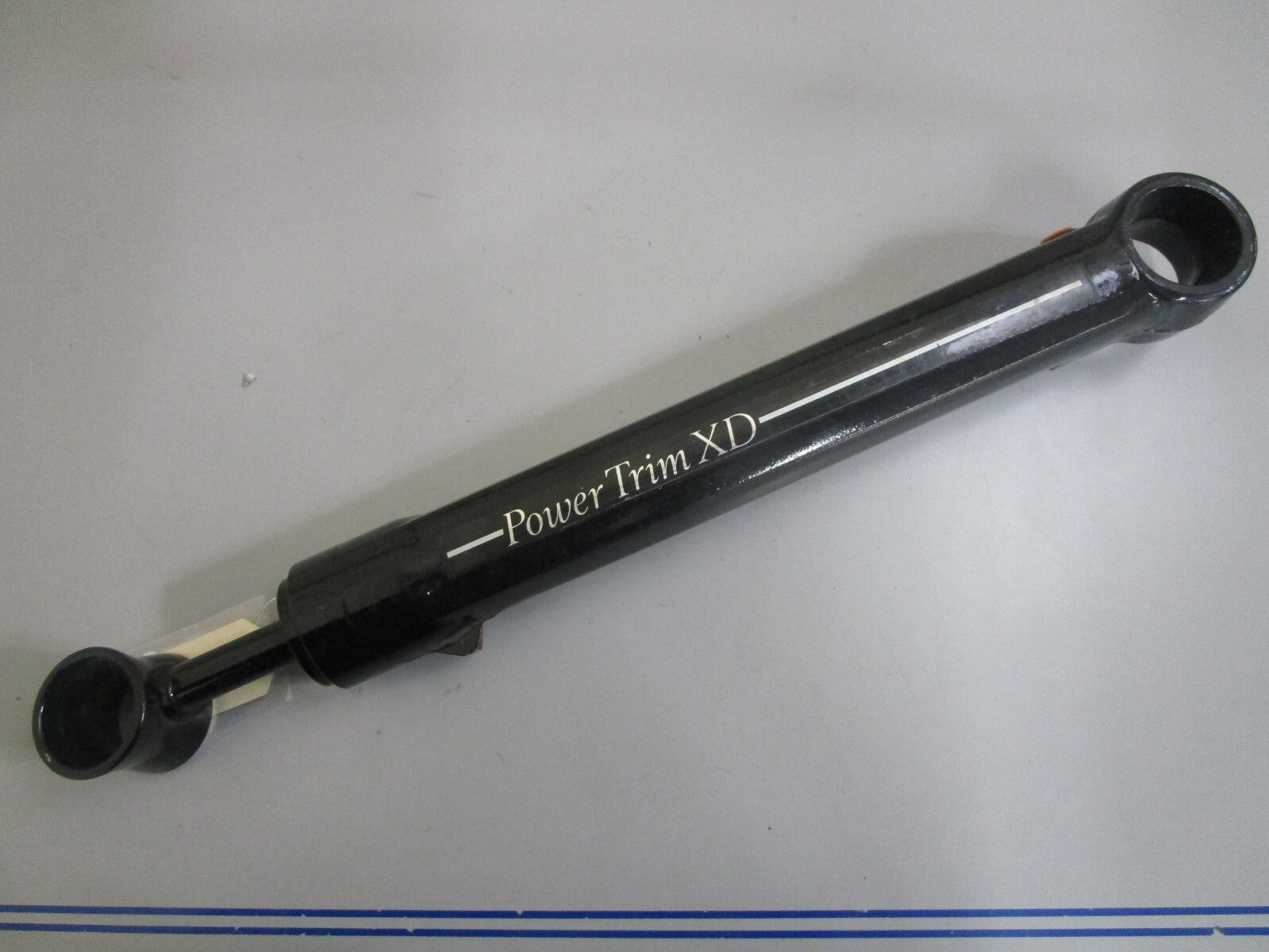 *NEW OEM* 0820 Mercury Quicksilver Alpha STBD Trim Cylinder Assy 14034A3