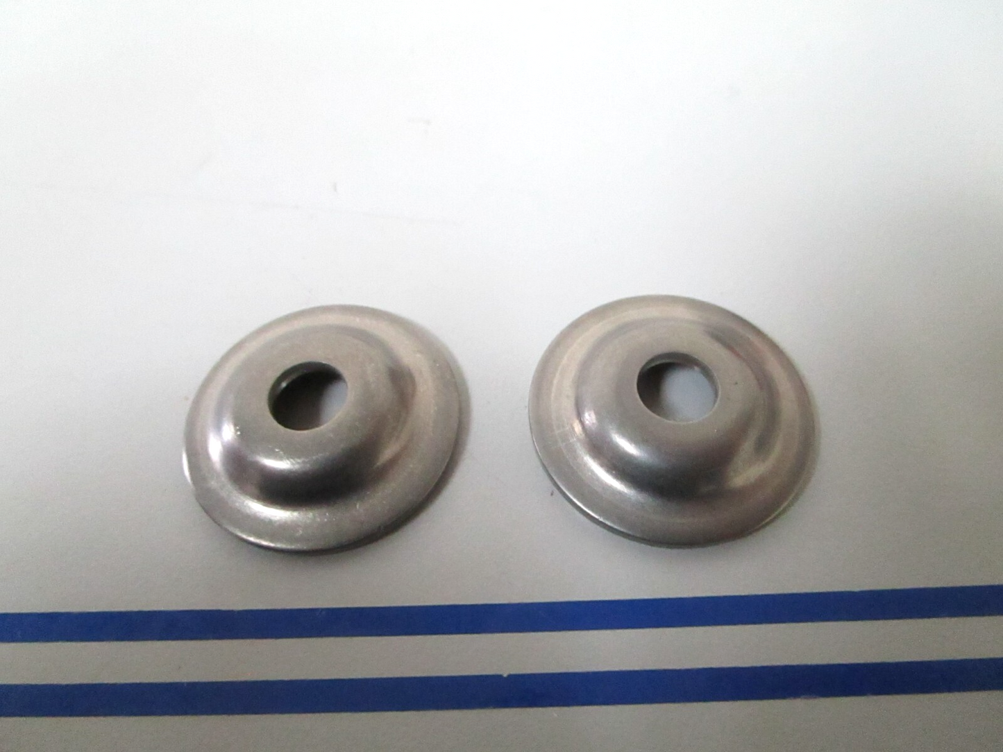 *NEW OEM* (LOT OF 2) 0810 OMC Johnson Evinrude Swivel Plate 337017 0337017