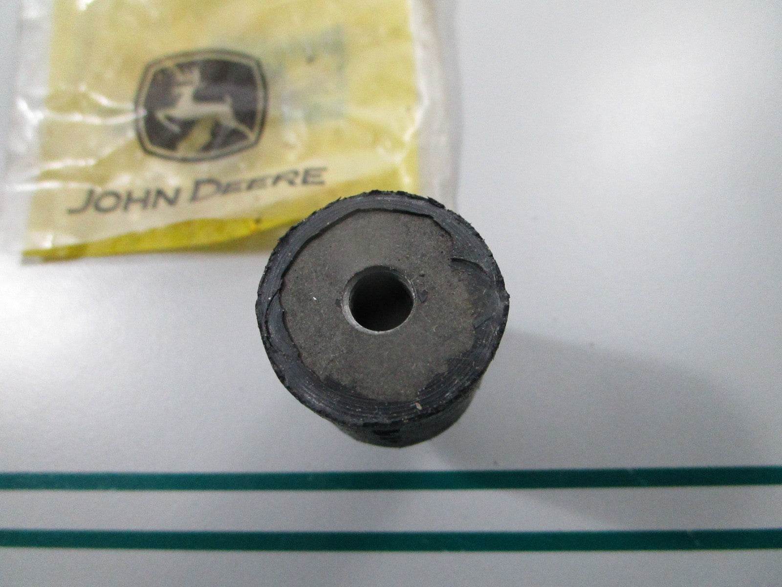 NEW OEM MT3153 John Deere Rubber Isolator 0810