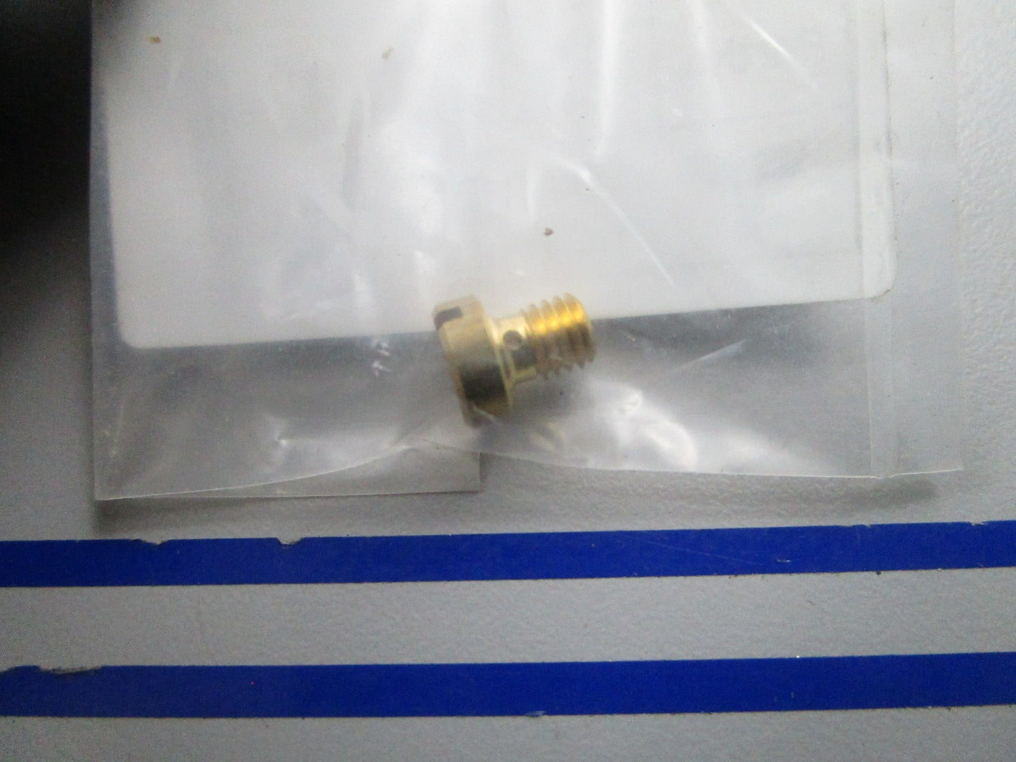 NEW OEM 3R3-03292-0 3R3032920 Tohatsu Drain Screw 0810