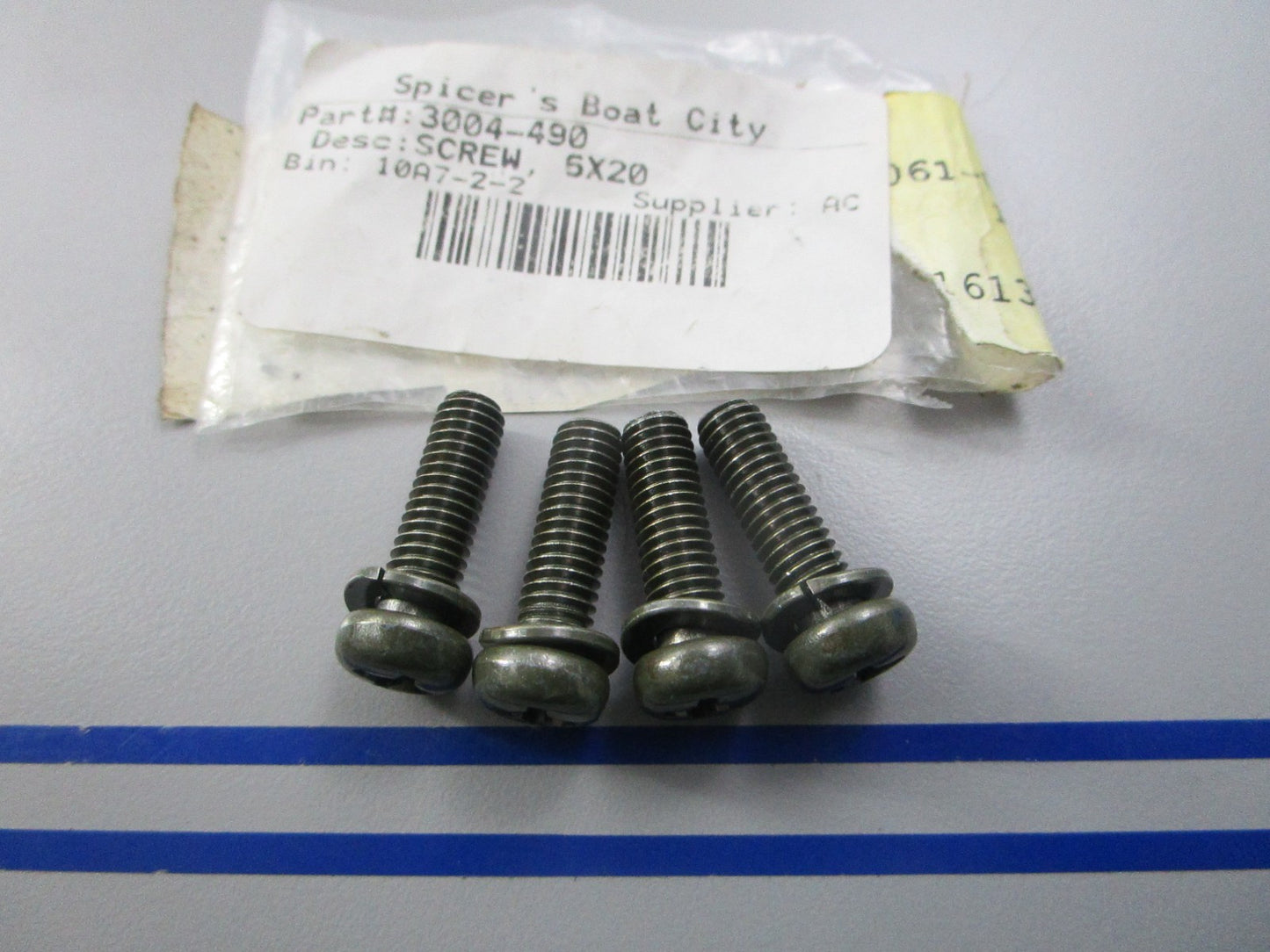 NEW OEM (LOT OF 4) 3004-490 Arctic Cat Screw w/ Washer 0810