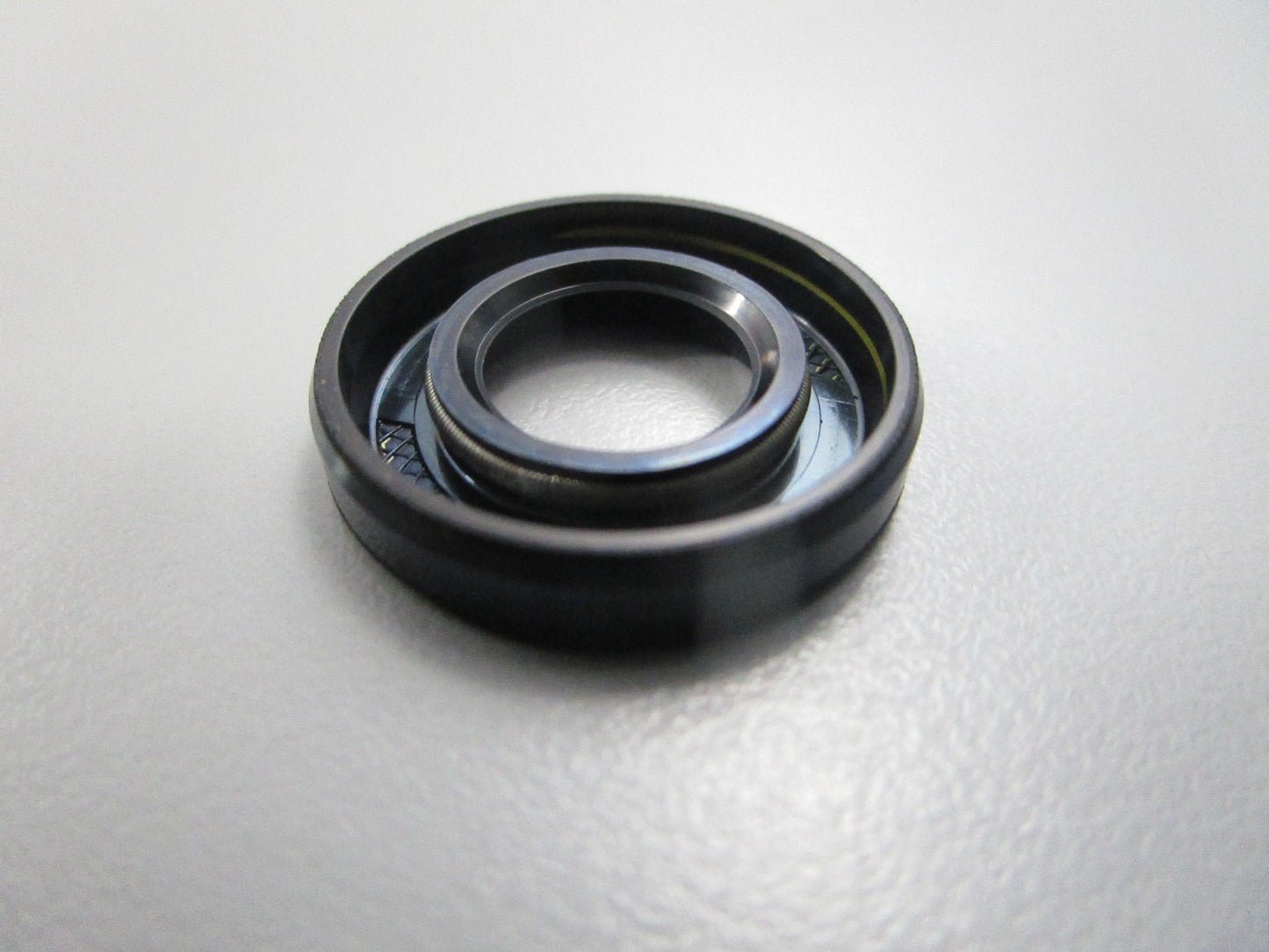 NEW OEM 09282-12008 Suzuki Oil Seal 0810