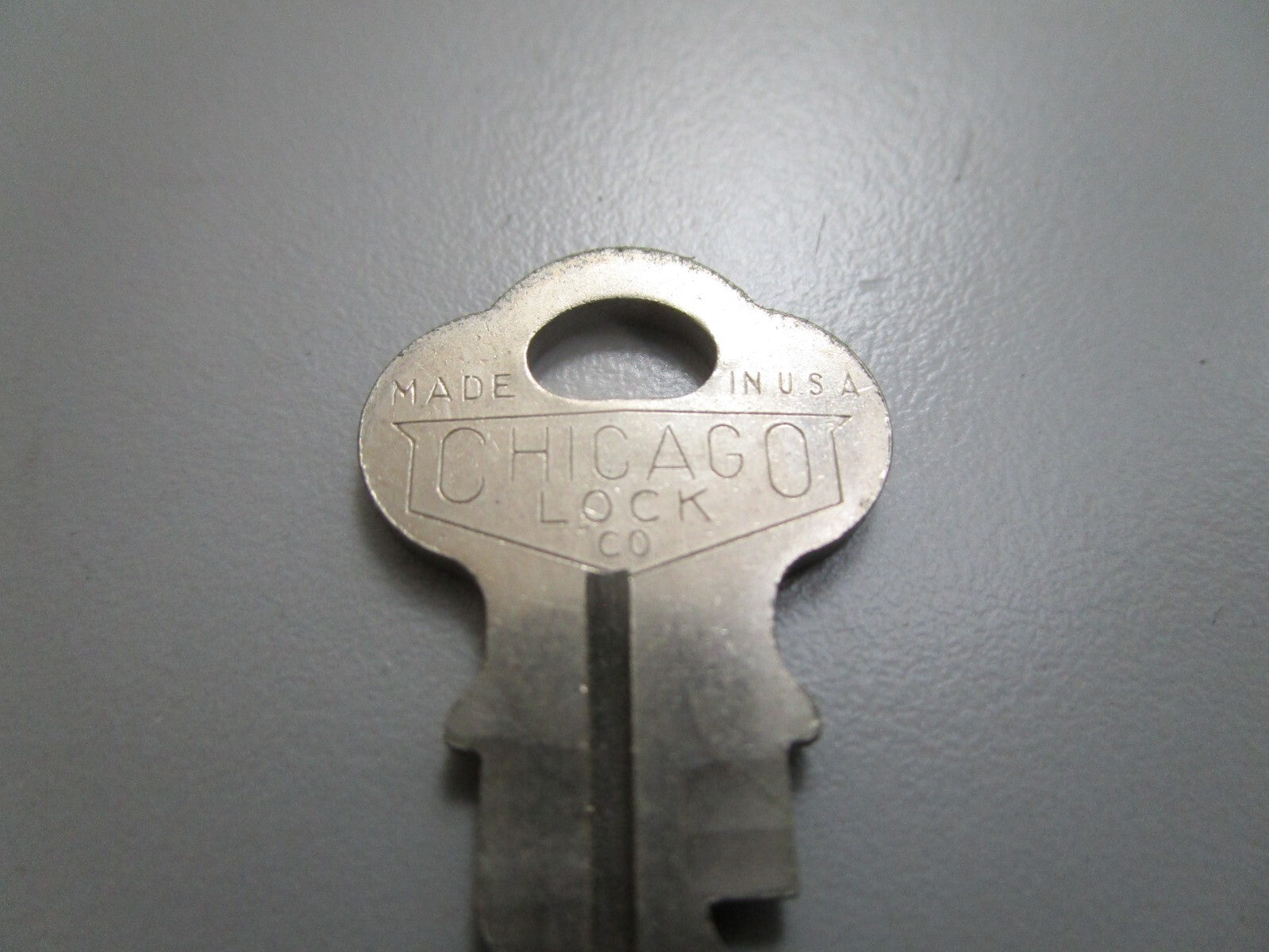 *NEW OEM* 0810 OMC Johnson Evinrude Ignition Key KF22 501527 0501527