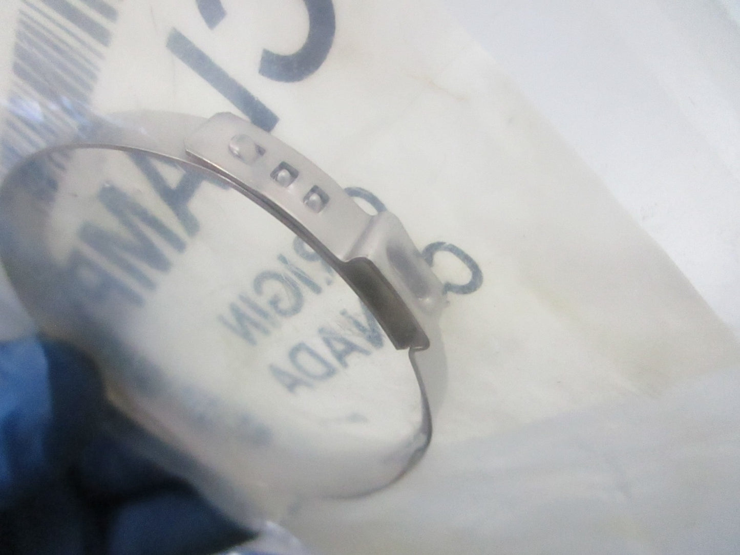 *NEW OEM* 0810 Mercury Quicksilver Clamp 54-888988002