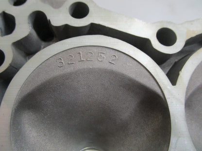 *NEW OEM* 0820 OMC Johnson Evinrude Cylinder Head 321252 0321252