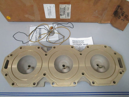 *NEW OEM* 0720 Mercury 200 225 250 DFI Port Cylinder Head 900-858483T07