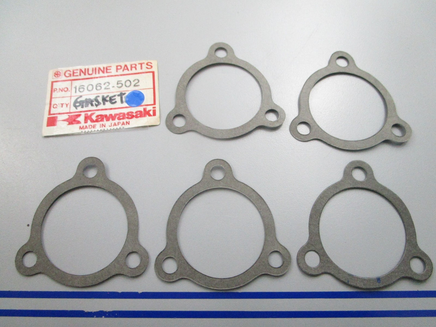 NEW OEM (LOT OF 5) Kawasaki 16062-502 Gasket 0810