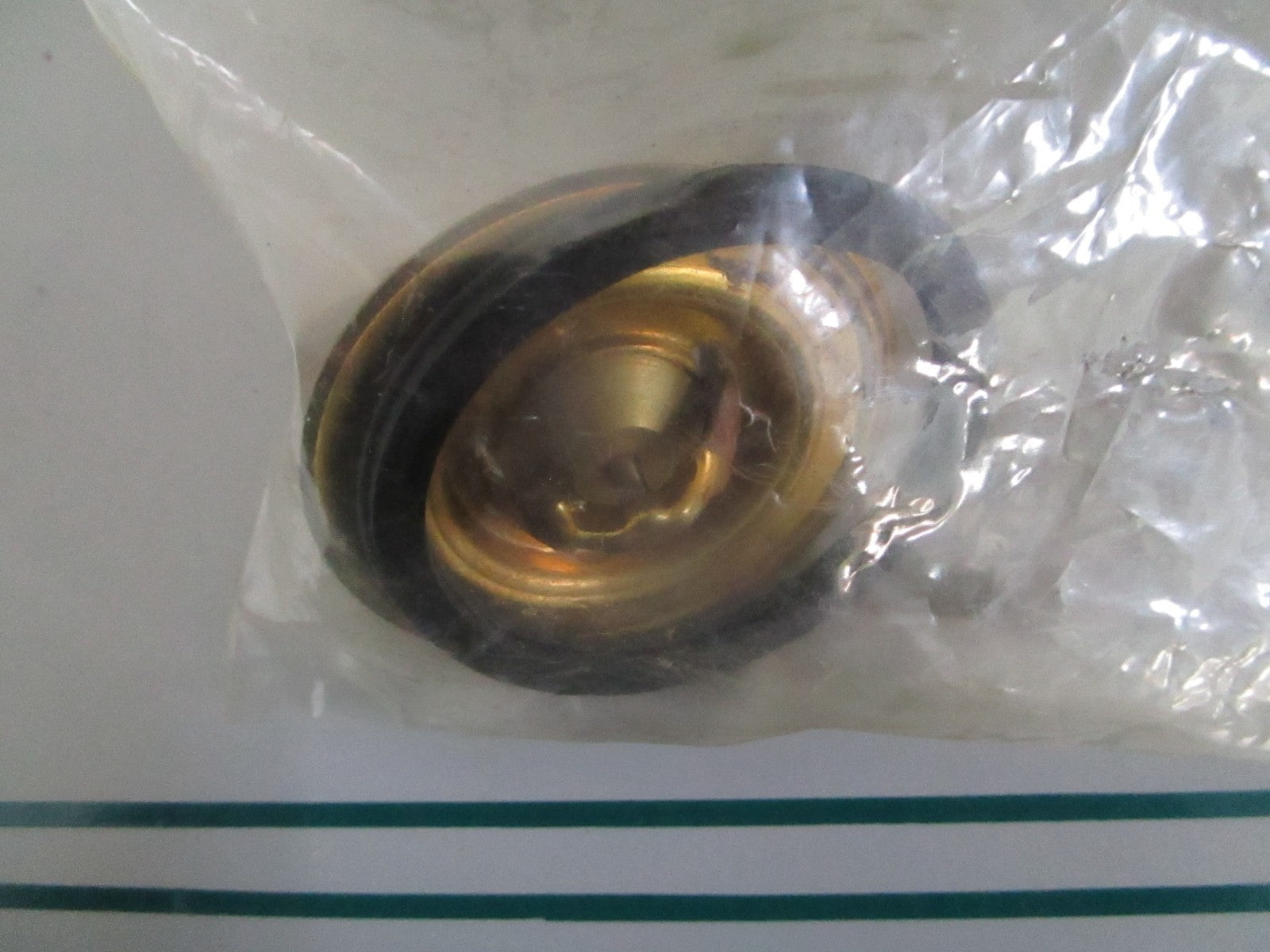 NEW 19-3665 Sierra Thermostat Kit Rep: 875796 Volvo 0820