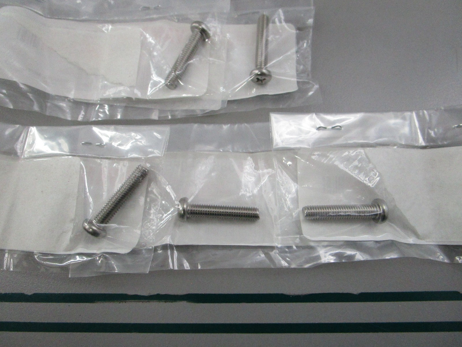 NEW OEM (LOT OF 5) 98580-05525-00 Yamaha Panhead Screw 0810