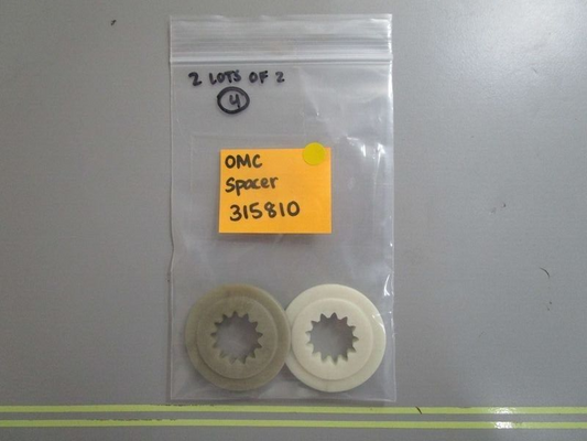 *NEW OEM* (LOT OF 2) 0770 OMC Johnson Evinrude Spacer 315810 0315810
