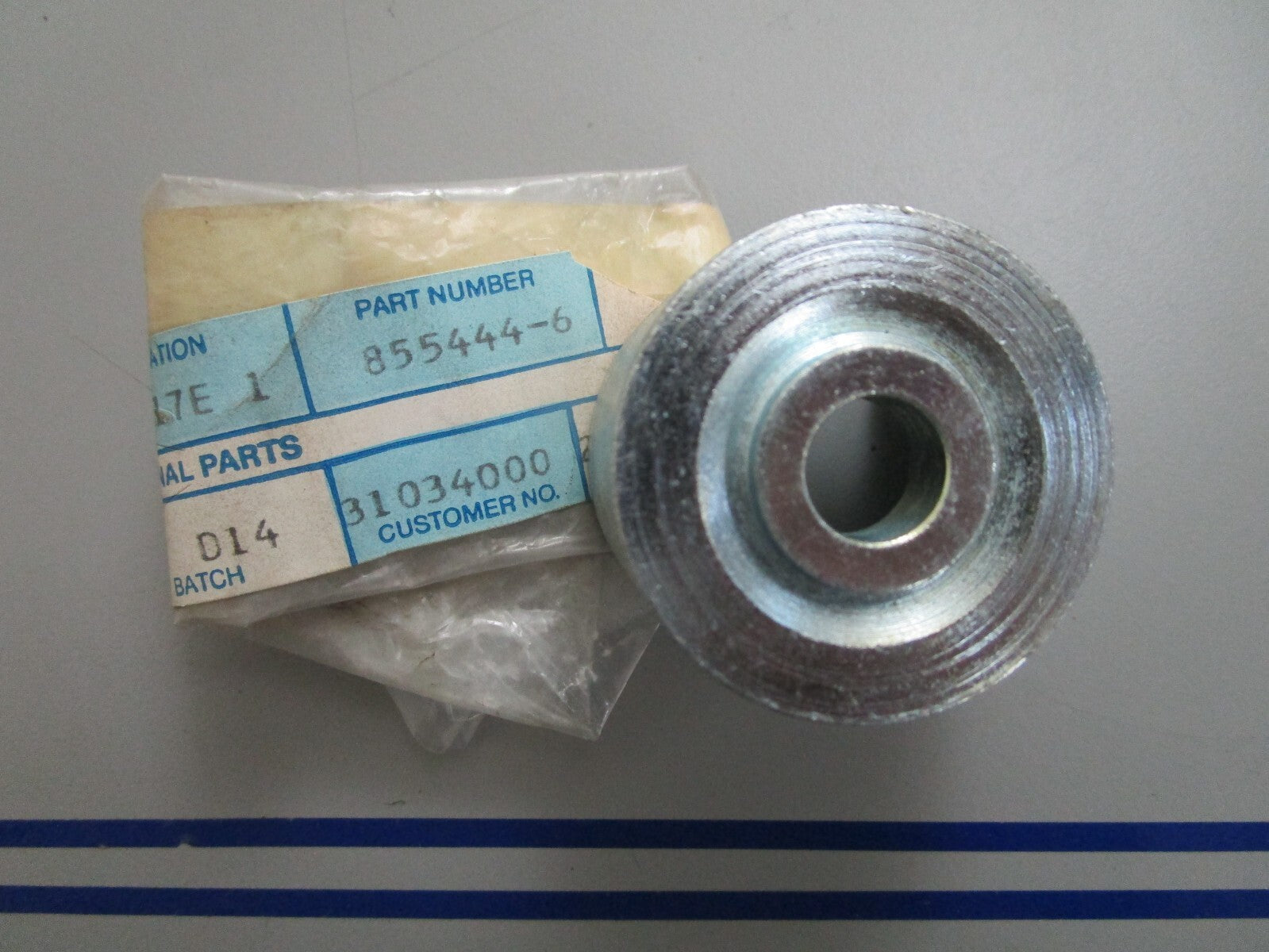 *NEW OEM* 0820 Volvo Penta Companion Flange 855444