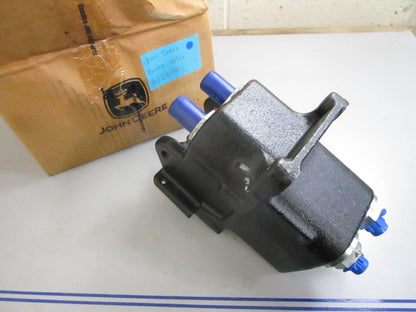 *NEW OEM* 0820 John Deere Brake Valve SJ28992