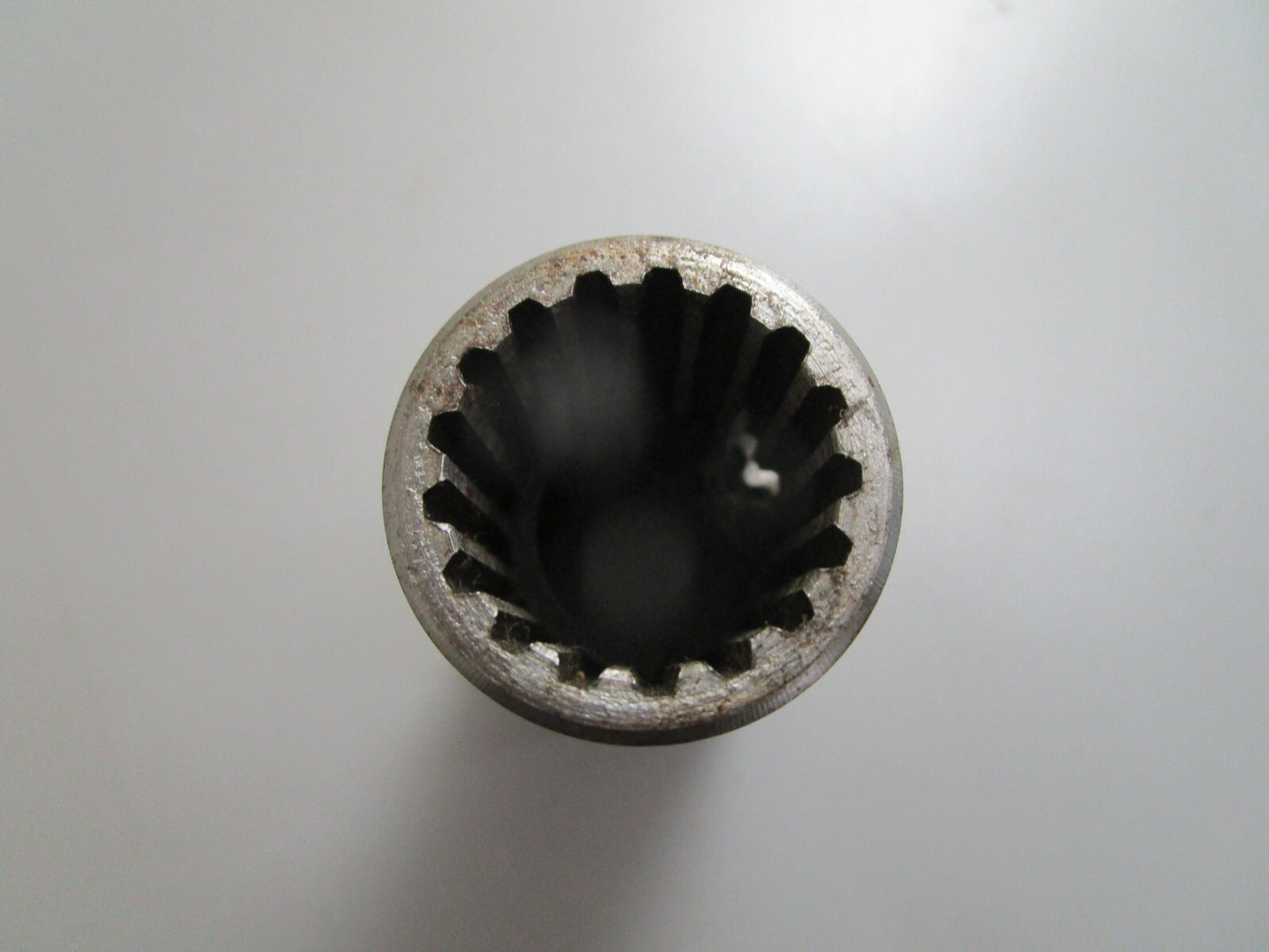 *NEW OEM* 0820 Volvo Penta Splined Sleeve 897368