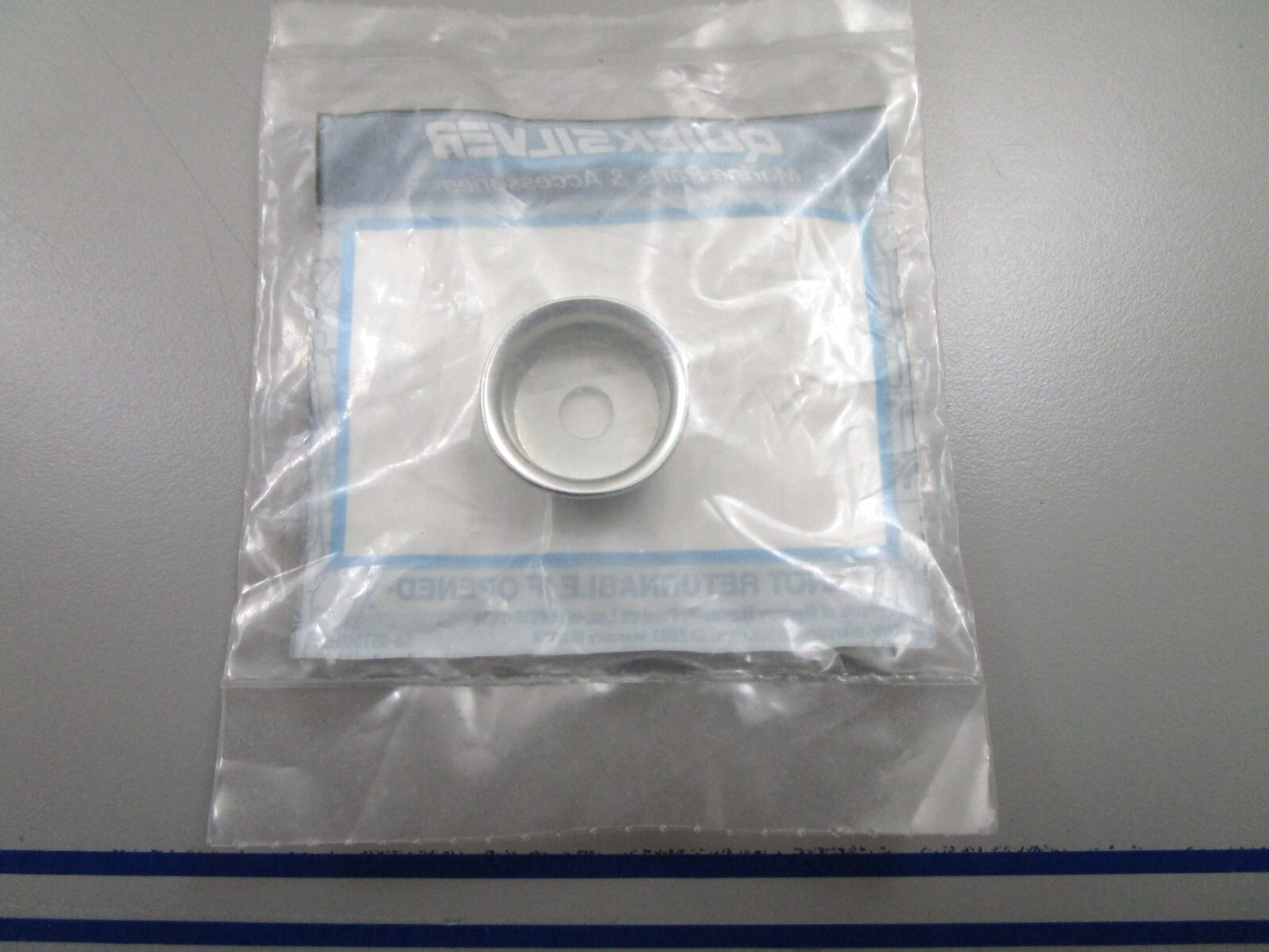 *NEW OEM* 0810 Mercury Quicksilver Gasket 27-82817M