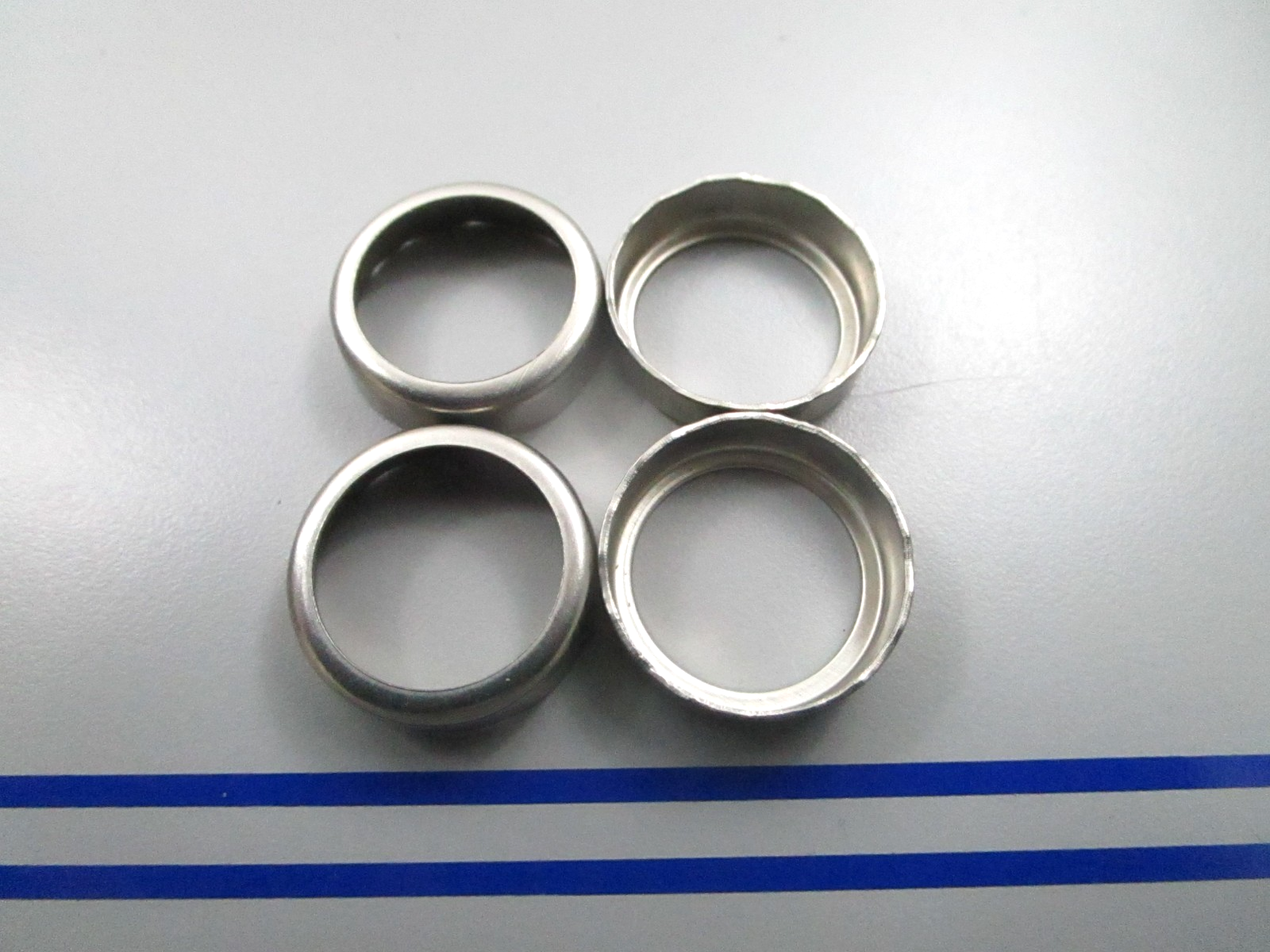 *NEW OEM* (LOT OF 4) 0810 OMC Johnson Evinrude Thermostat Cap 330273 0330273