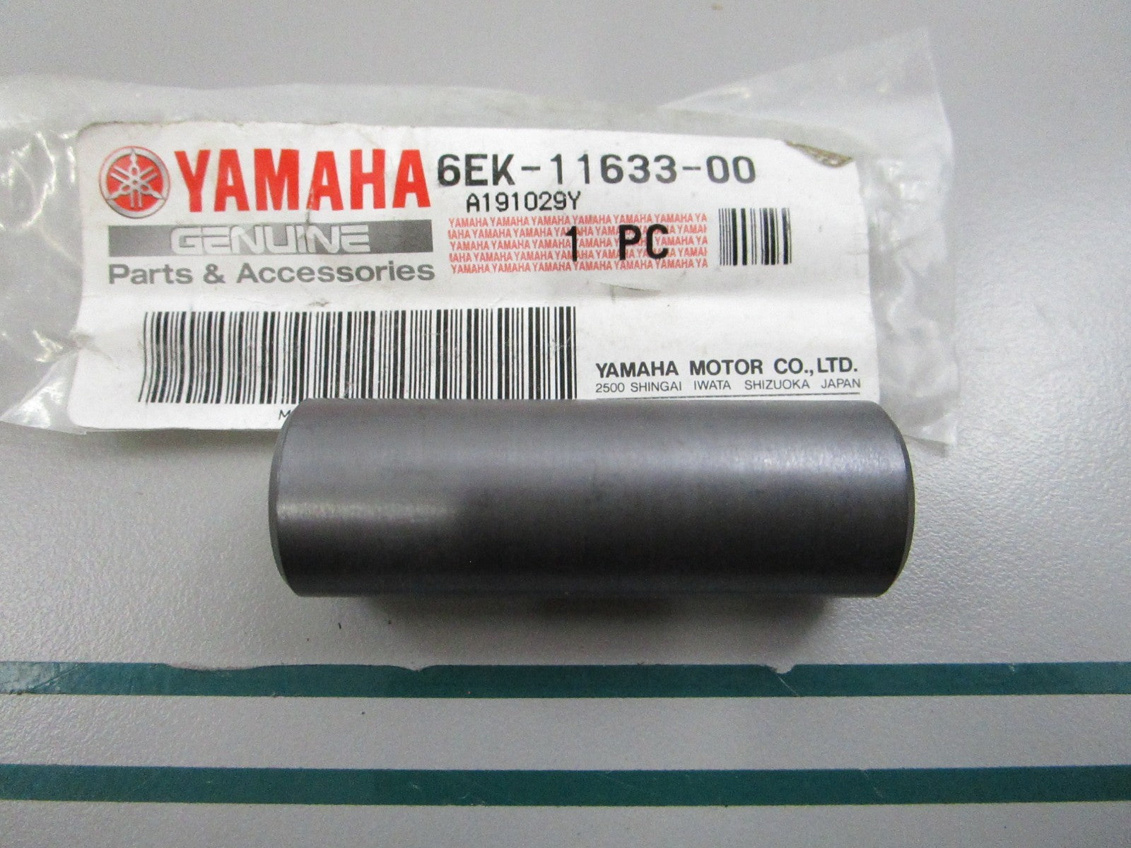 NEW OEM 6EK-11633-00-00 Yamaha Piston Pin 0810