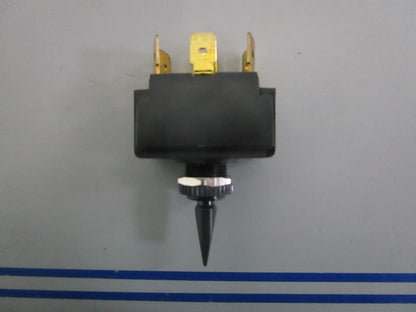NEW TG40040 Sierra On-Off-On Toggle Switch 0820