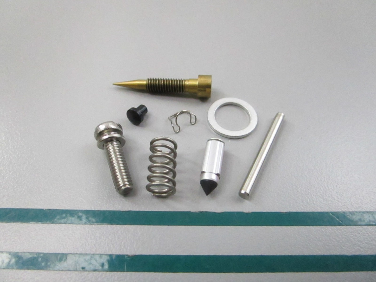 NEW OEM 84475M Mercury Quicksilver Carburetor Repair Kit 0810