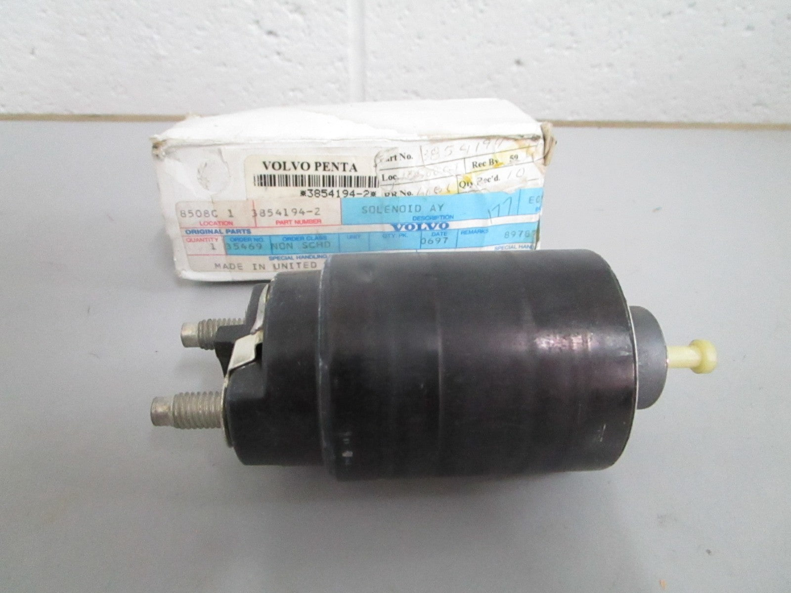 NEW OEM 3854194 Volvo Penta Solenoid 0820