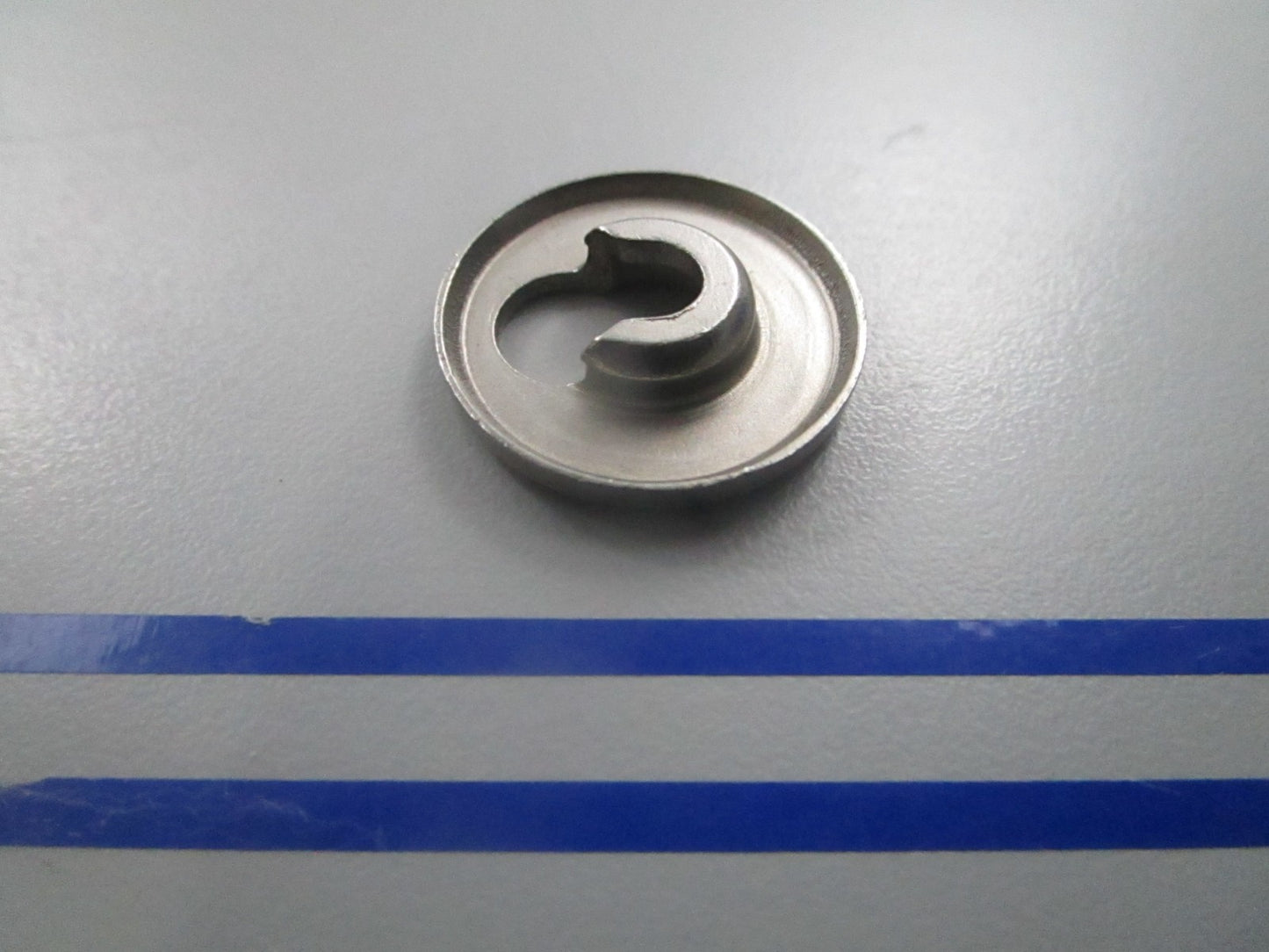 *NEW OEM* 0810 Tecumseh Intake Valve 32783