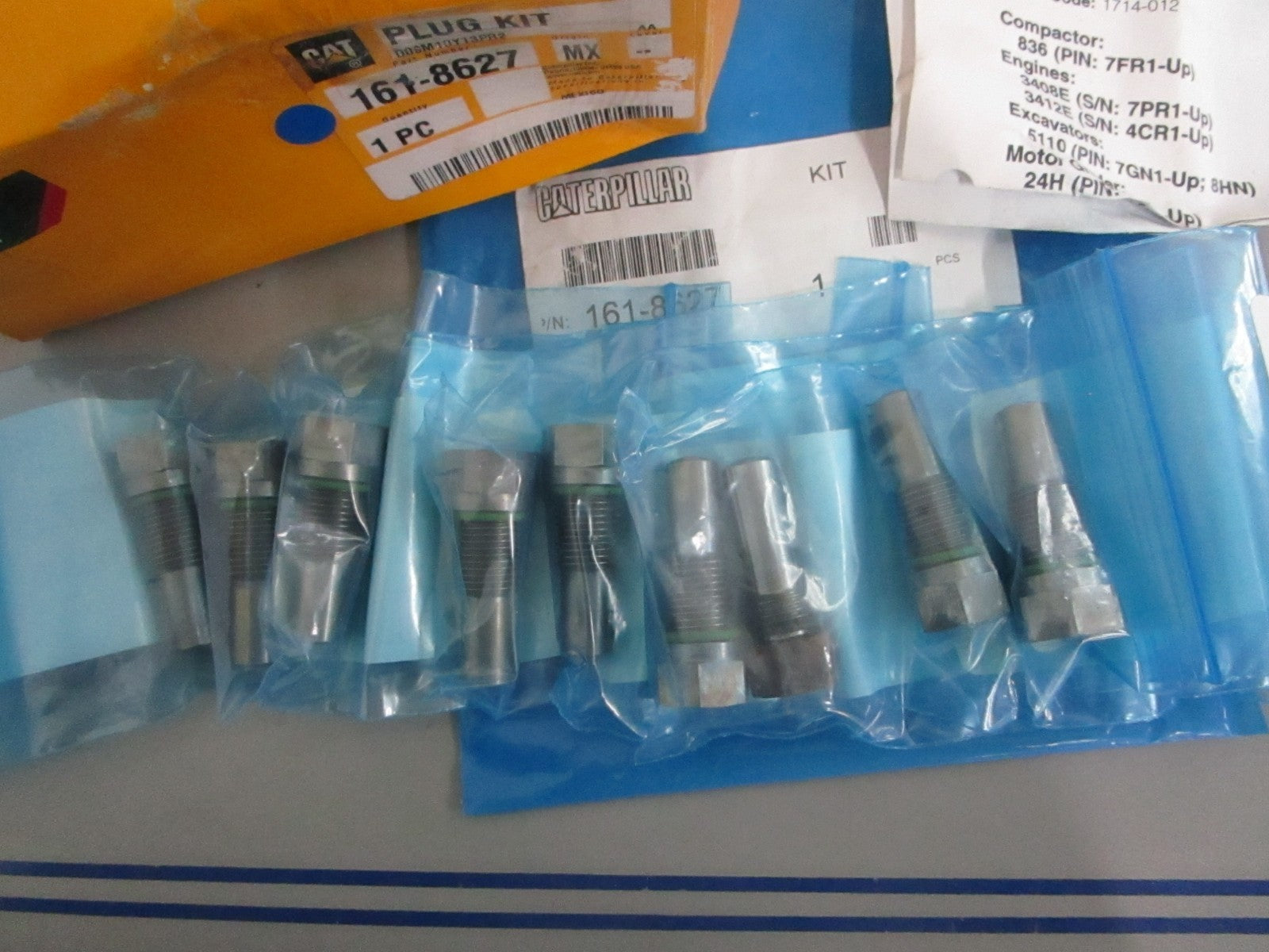 NEW OEM 161-8627 CAT Plug Kit 0820