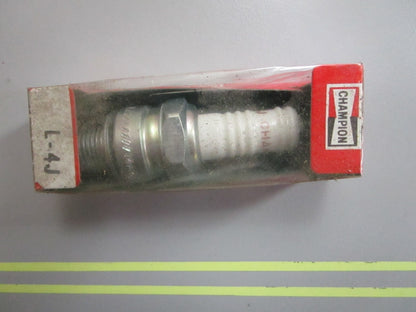 *NEW* 0820 Champion Spark Plug L-4J