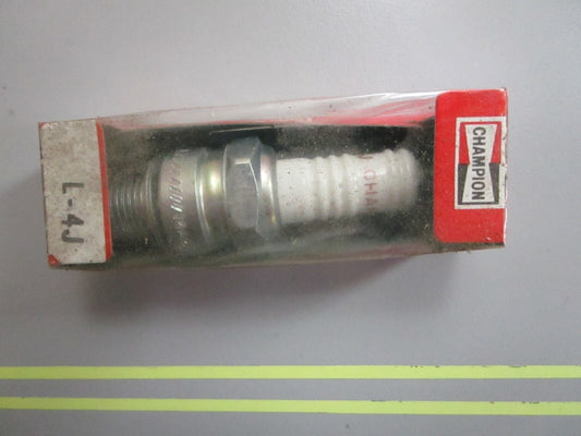 *NEW* 0820 Champion Spark Plug L-4J