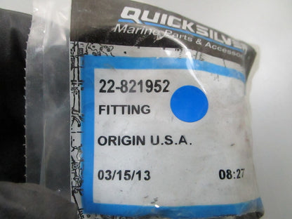 *NEW OEM* 0810 Mercury Quicksilver Fitting 22-821952