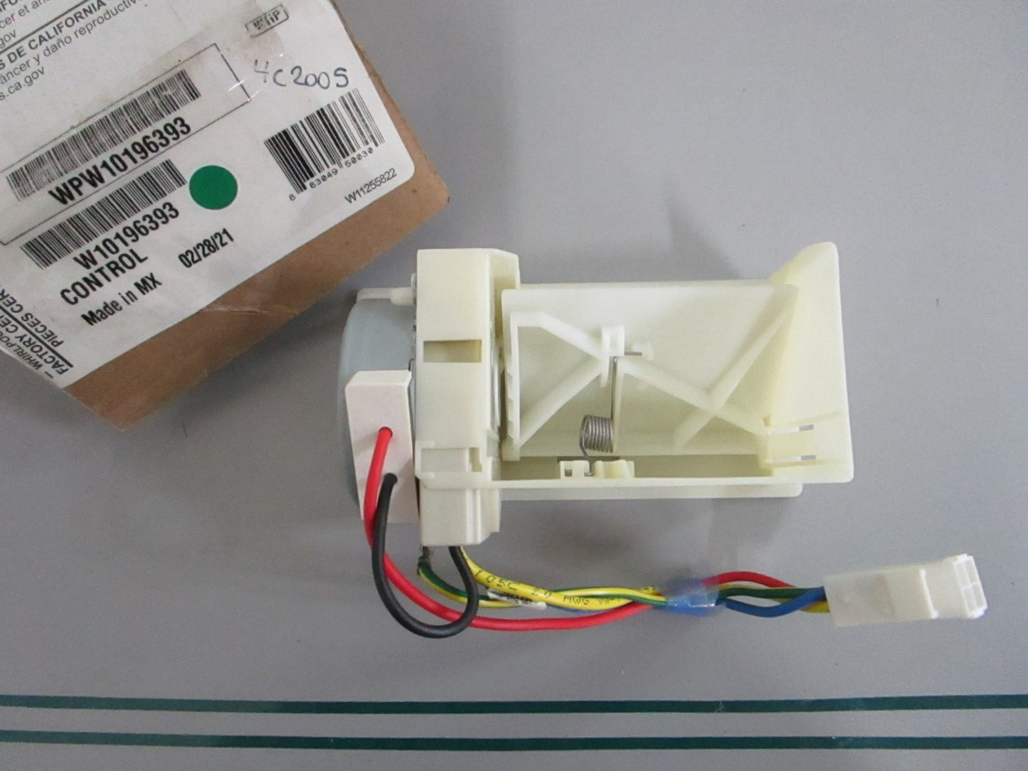 Whirlpool WPW10196393 Refrigerator Air Damper Control Assy NEW OEM 0820