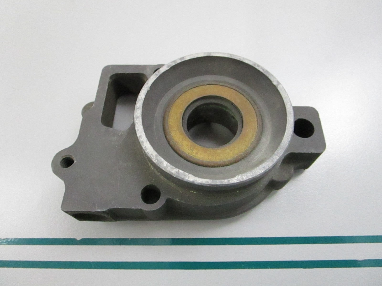 NEW OEM 46-33132A1 Mercury Quicksilver Water Pump Base 0810