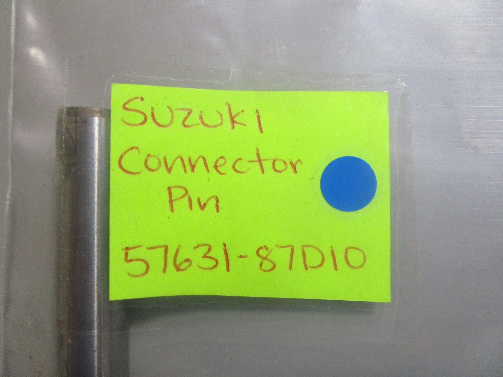 *NEW OEM* 0810 Suzuki Connector Pin 57631-87D10