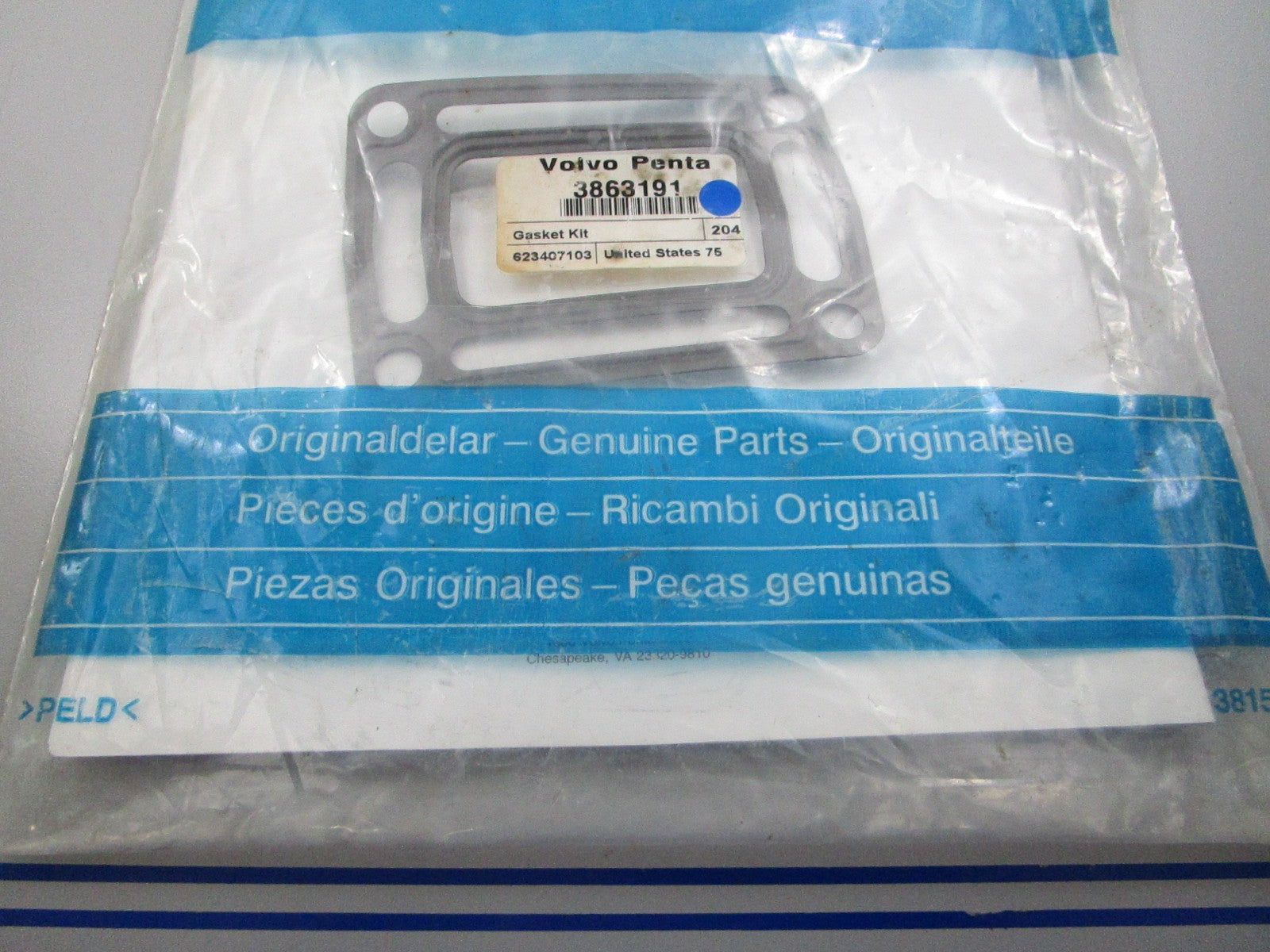 *NEW OEM* 0810 Volvo Penta Gasket Kit 3863191