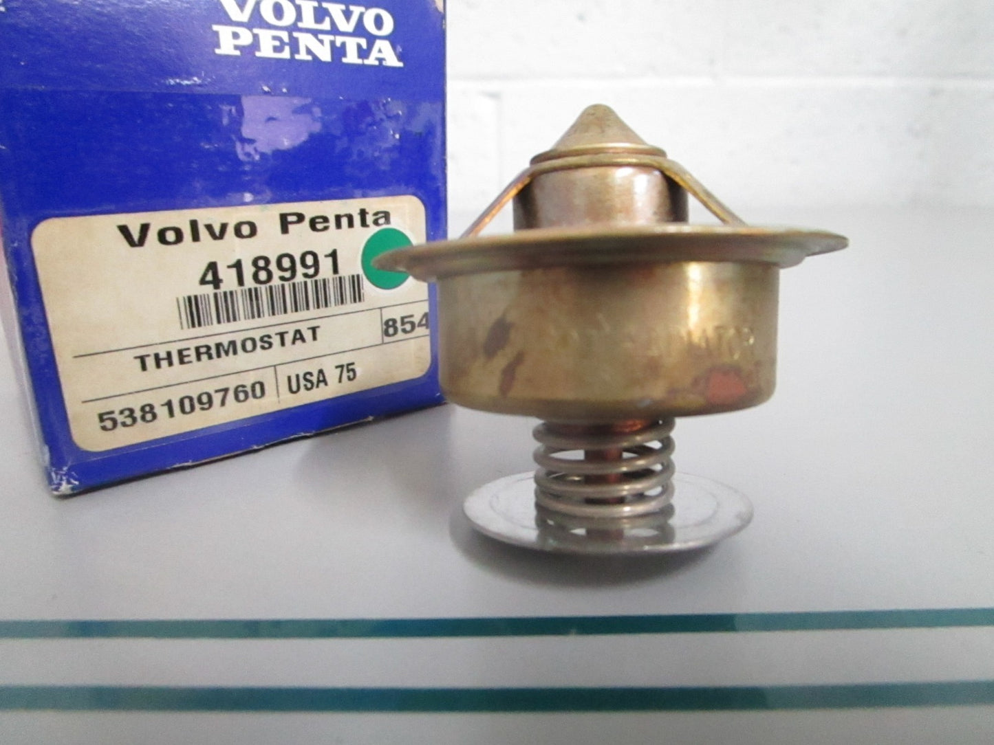 NEW OEM 418991 Volvo Penta Thermostat 0820