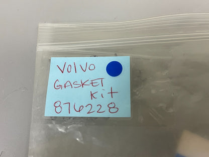 *NEW OEM* 0810 Volvo Penta Gasket Kit 876228