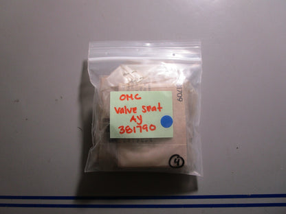 *NEW OEM* 0810 OMC Johnson Evinrude Valve Seat Assembly 381790 0381790