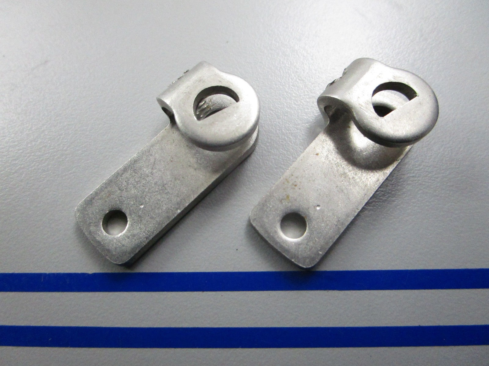 *NEW OEM* (LOT OF 2) 0810 OMC Johnson Evinrude Bellcrank 325526 0325526
