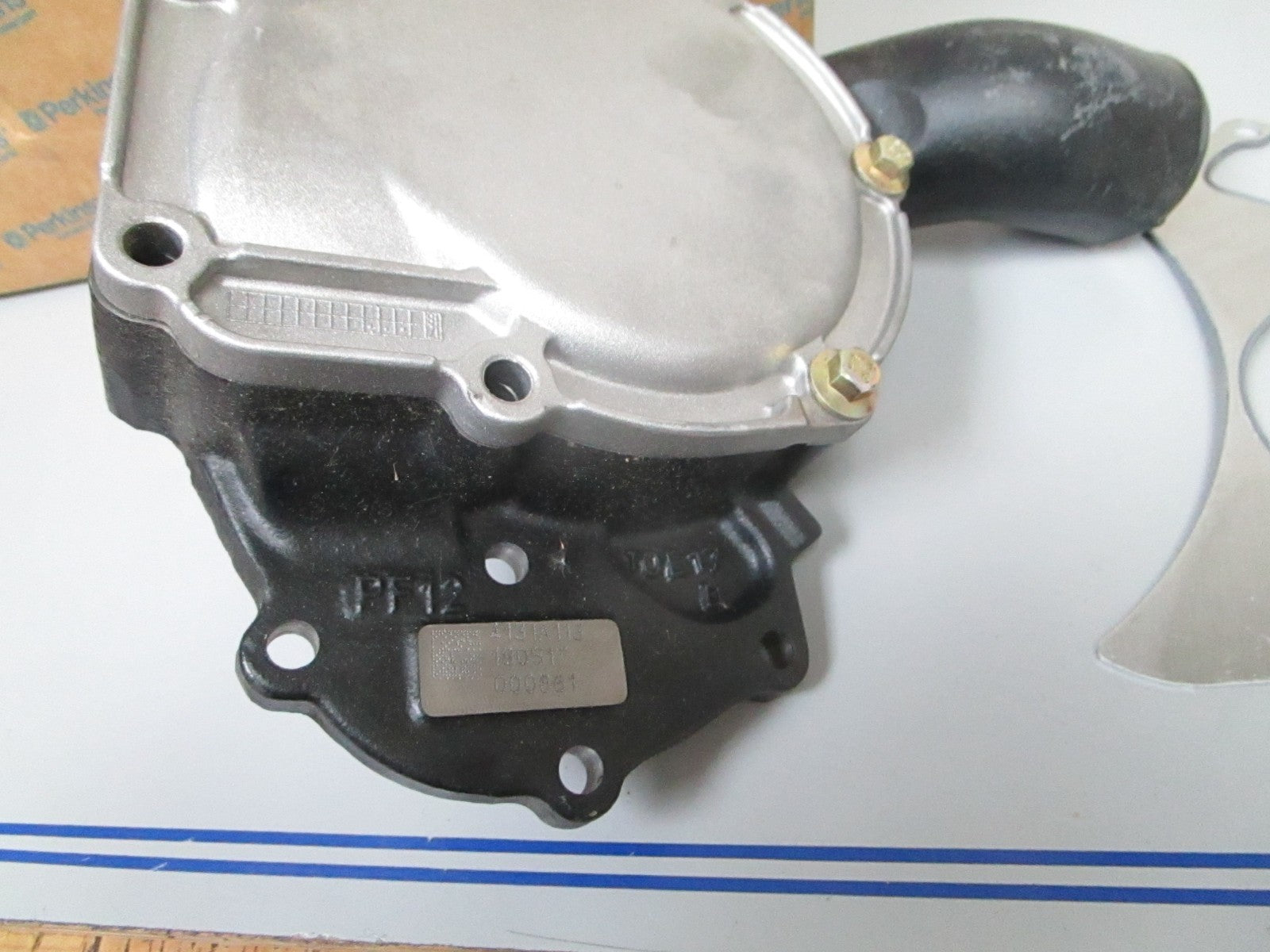 *NEW OEM* 0720 Perkins Water Pump Kit U5MW0208